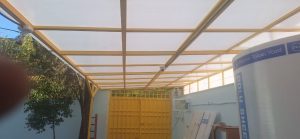 طلق شیشه ای برای بالکن